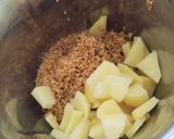 A picture of step 1 of Kodo vegetables millet pancake.