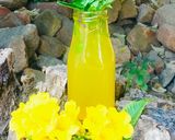 A picture of step 3 of Lemon turmeric detox juice !!!.