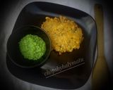 A picture of step 5 of Veggies pancake with green pea chutney.