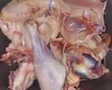 Foto langkah ke 2 dari resep Ayam goreng tepung.