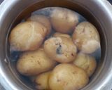 Foto del paso 1 de la receta: Papas con rajas