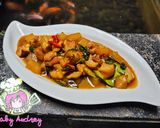 Foto langkah ke 7 dari resep Oseng kikil cabe hijau.