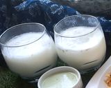 A picture of step 1 of Namkeen lassi.
