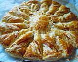 Foto del paso 4 de la receta Estrella de hojaldre de jamón york y queso