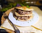Foto del paso 5 de la receta: Tortitas de Sésamo rellenas de Cierva Adobada Cremosa