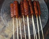Foto langkah ke 6 dari resep Sosis Bakar Batu.