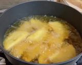 A picture of step 4 of Traditional Cali-Style Colombian Empanadas (from scratch with ground corn).