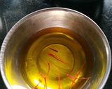 A picture of step 3 of Moong dal halwa.