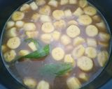 Foto langkah ke 4 dari resep Kolak Pisang dan Biji Salak.