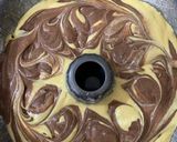 Foto langkah ke 5 dari resep Cake Marmer Kopi Cokelat (Moka).
