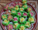 Foto langkah ke 4 dari resep Bolu kukus mekar sprite.
