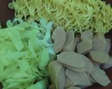Foto langkah ke 3 dari resep Seblak kuah simple.