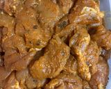 A picture of step 1 of Chicken Ularthiyathu.
