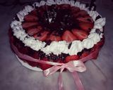 صورة لخطوة 4 من وصفة كيكة بذوق الشوكولاتة والفراز 🍫🍓🍫