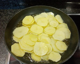 Foto del paso 1 de la receta: Patatas adobadas