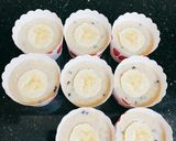 Hình bước làm 4 của món Banana Cup Cake Chocolate Chip