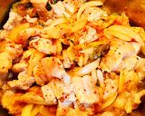 Hình bước làm 2 của món Canh Kim Chi Hàn Quốc