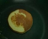 Foto langkah ke 5 dari resep Simple pancake.