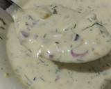Foto del paso 4 de la receta: Salsa "tártara" a mi manera🌿🧅🥑🥯🥙🥪🥚