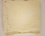 Hình bước làm 7 của món Croissant (Bánh sừng bò)