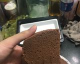 Hình bước làm 8 của món Cốt Gato Chocolate làm bằng nồi cơm điện (bông lan socola)