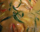 Gambar langkah 6 resipi Gulai Kuning Udang.
