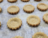 Foto del paso 7 de la receta: 😍Galletitas de mantequilla de maní con jalea de frambuesa - Peanut butter & jelly cookies😍