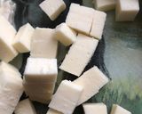 Une image de l'étape 2 de Tarte fine courgette chèvre tomate.