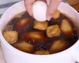 รูปขั้นตอนการทำที่ 2 ของ ปีกไก่พะโล้ ด้วยหม้อไฟฟ้าง่ายๆ