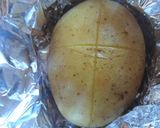 Jacket potato (héjában sült krumpli) recept fázis 1 fotója