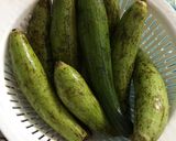 A picture of step 1 of Turai Ki Sabzi.