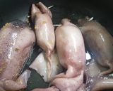 Foto del paso 9 de la receta: Calamares rellenos con timbal de arroz