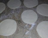 A picture of step 3 of Homemade Maanda Patti.