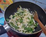 Foto langkah ke 3 dari resep Mie goreng.