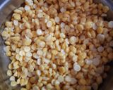 A picture of step 1 of Chana dal khichdi.