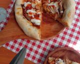 Foto langkah ke 7 dari resep Pizza Daging & Sosis.