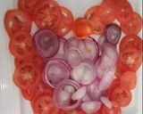 A picture of step 4 of Heart Shaped Salad.