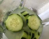 Foto del paso 2 de la receta: Agua de pepino y limón