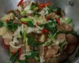 Foto langkah ke 7 dari resep Kwetiau Goreng, sederhana, praktis, special dan lezat.