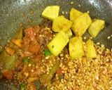 A picture of step 2 of Raw Papaya Ghonto Bengali Recipe.