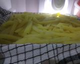 Foto langkah ke 5 dari resep French fries (kentang goreng ala KFC).