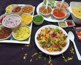 A picture of step 3 of Bombay mix bhel.