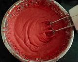 A picture of step 2 of Red Velvet Cupcakes.
