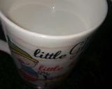 A picture of step 2 of Hyderabadi Dum ki Chai.