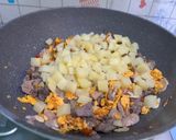 Foto langkah ke 4 dari resep Nasi goreng kentang bumbu sajiku🌶️.