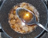 Foto langkah ke 3 dari resep Brokoli Jamur Enoki Saus Tiram.