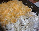 A picture of step 4 of Мясо по-французски.