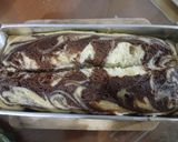 Foto langkah ke 7 dari resep Marmer Cake Kukus.