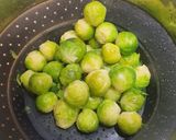 Foto del paso 5 de la receta: Coles de Bruselas a la lionesa