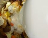 Gambar langkah 4 resipi Cendawan Kukur Sayur Campur Masak Lemak Cili Api.